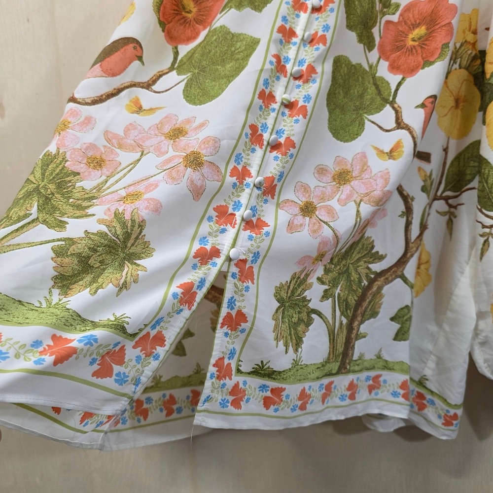 Rose + Olive Floral Bird Print Button Down Blouse White Plus 3X Long Sleeve - Picture 14 of 16